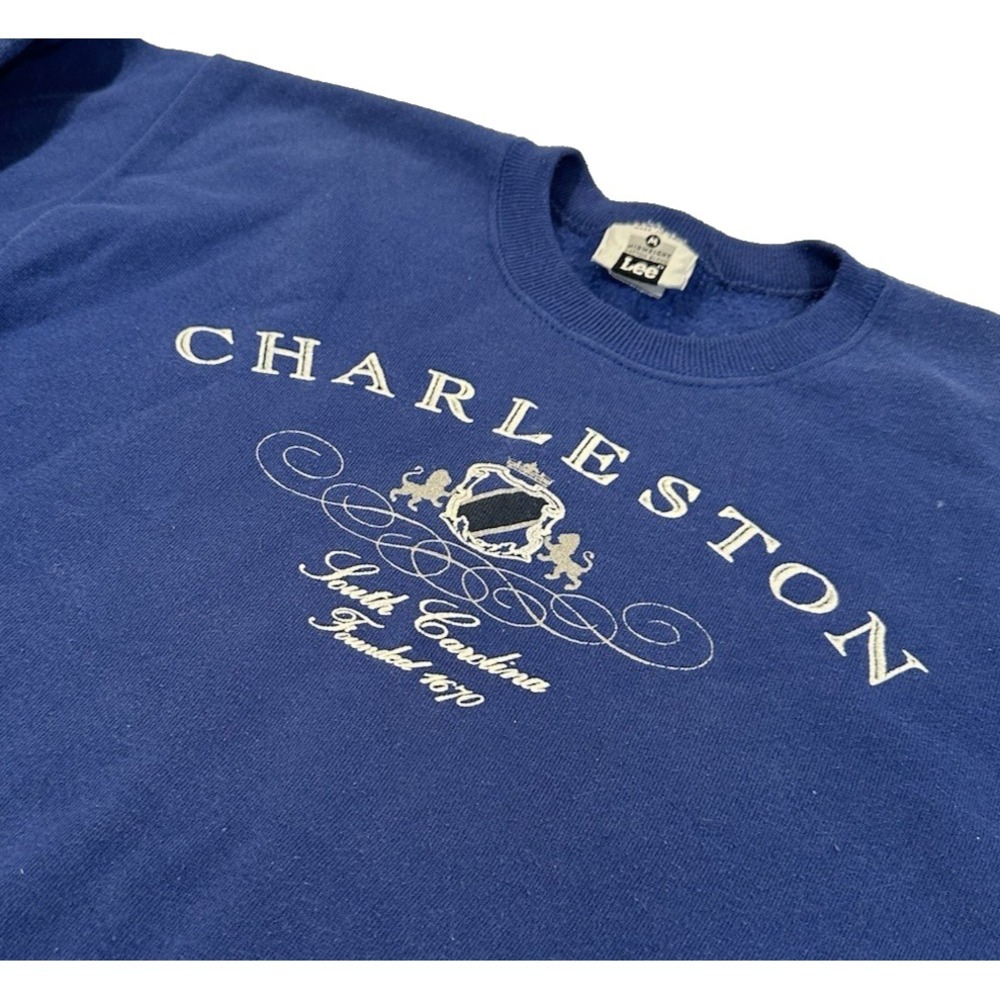 Vintage Lee Charleston, SC Sweatshirt M Blue  Midweight Cotton USA 90s